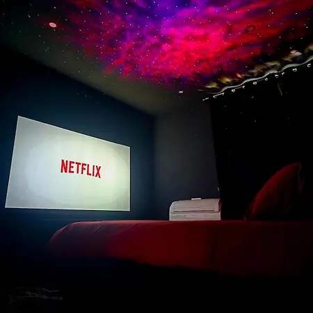 Movie - Cinema Prive Apartamento Narbona