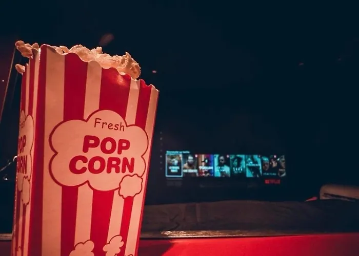 Cinema Prive Centre & King Size *
